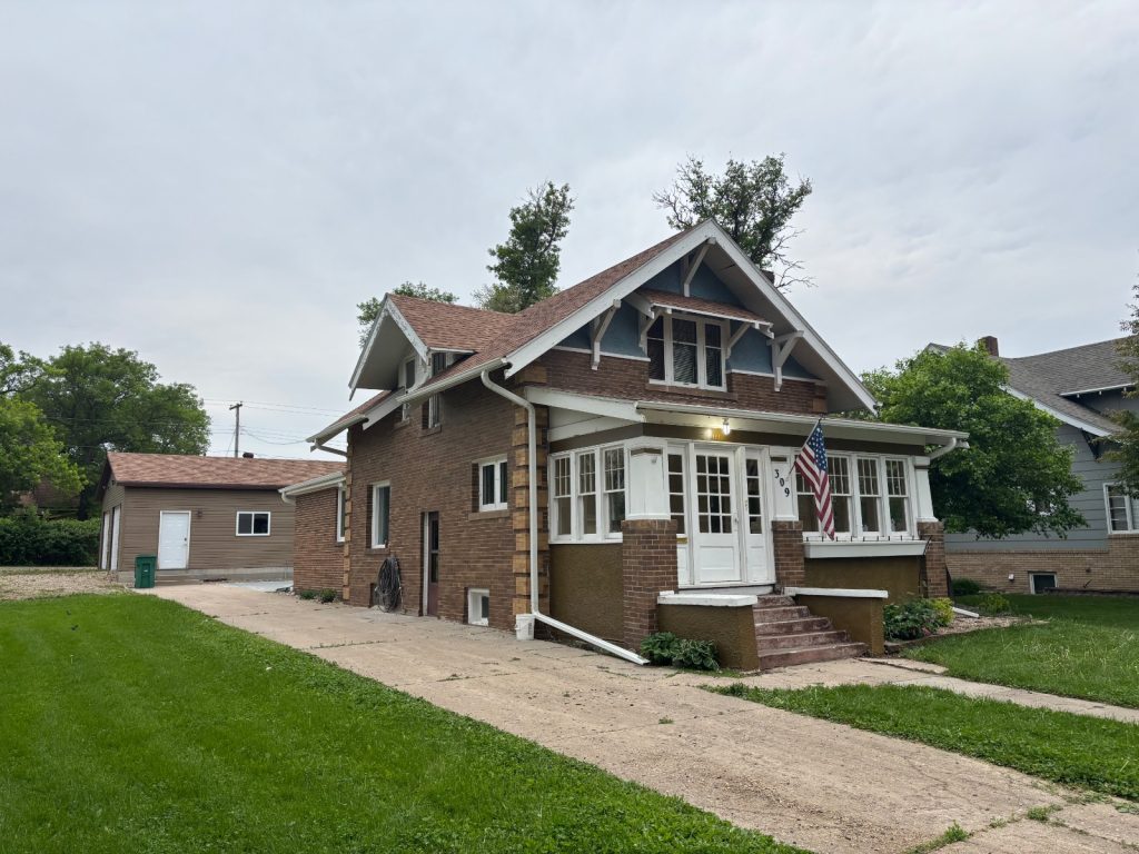 309 Central Ave New Rockford, North Dakota — New Rockford, Eddy County, ND — home — home for sale