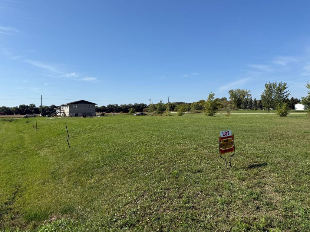 6209 Northern Lane Minnewaukan, North Dakota — Minnewaukan, Benson County, ND — land — home for sale