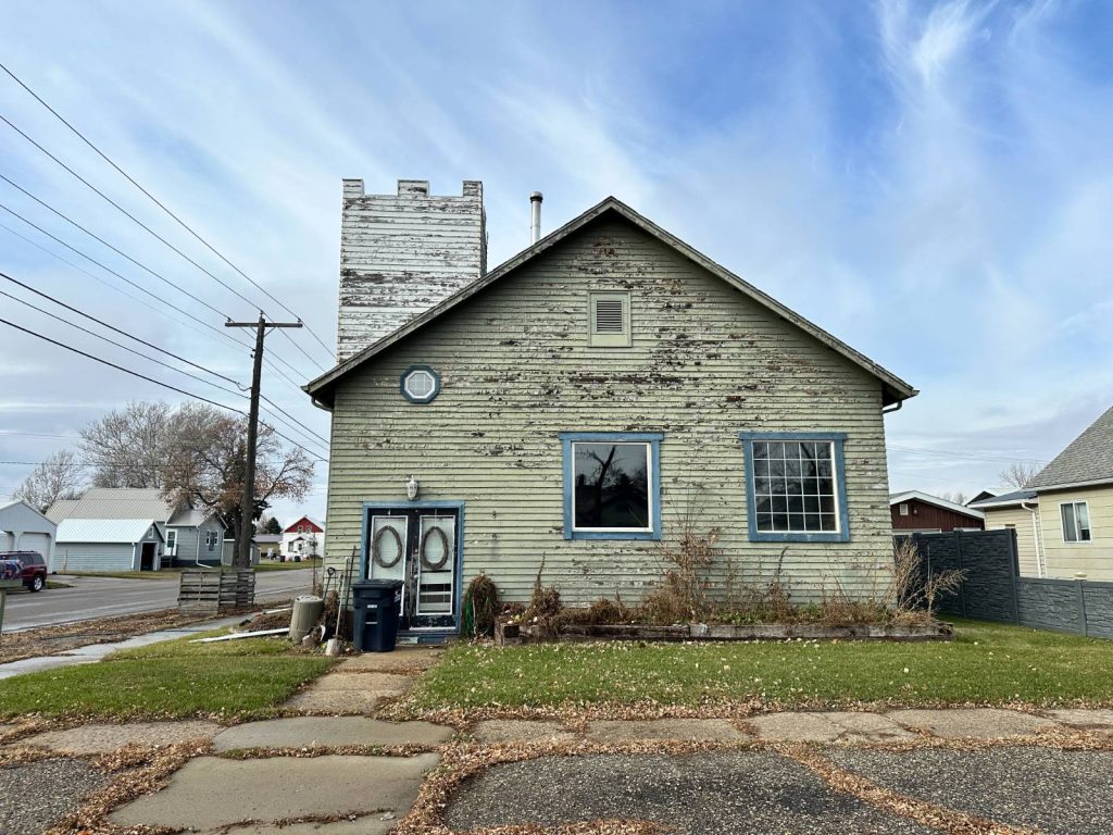 420 Alder Ave Harvey, North Dakota