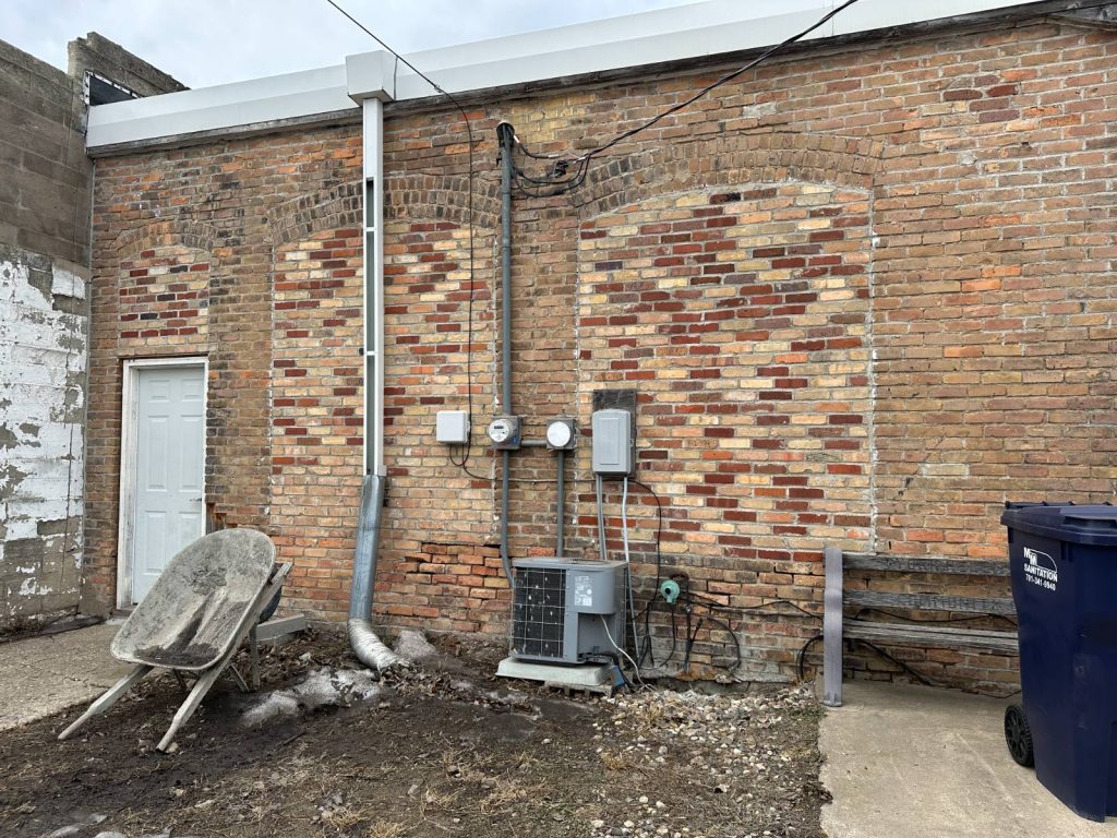 96 Main Ave Fessenden, North Dakota