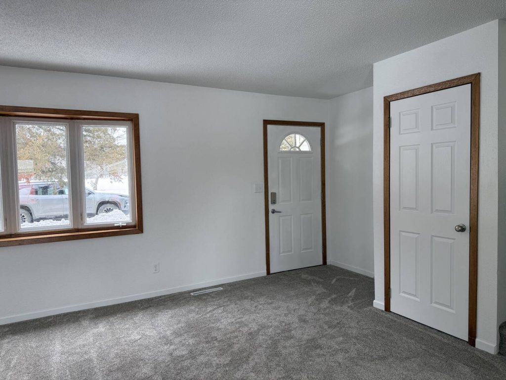 316 14th Street NW Devils Lake, North Dakota