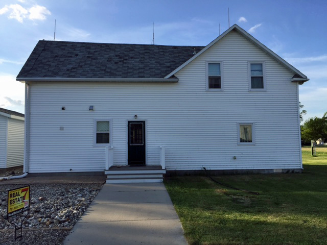 204 Western Ave Maddock, North Dakota — Maddock, Benson County, ND — home — home for sale