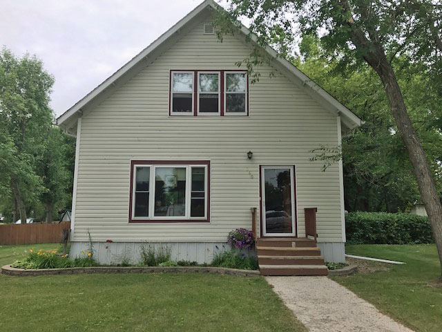 340 1st Avenue SE Leeds, North Dakota — Leeds, Benson County, ND — home — home for sale