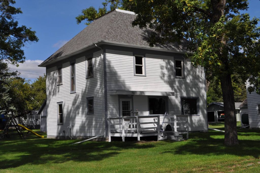 701 Roberts Ave Cooperstown, North Dakota — Cooperstown, Griggs County, ND — home — home for sale