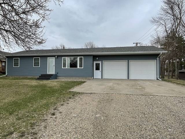 415 2nd Ave SE Leeds, North Dakota — Leeds, Benson County, ND — home — home for sale