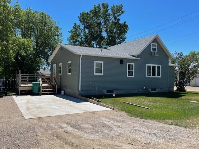 405 1st Ave SW Leeds, North Dakota — Leeds, Benson County, ND — home — home for sale