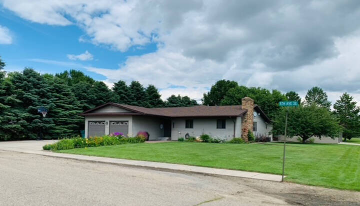 445 5th Ave SE Leeds, North Dakota — Leeds, Benson County, ND — home — home for sale