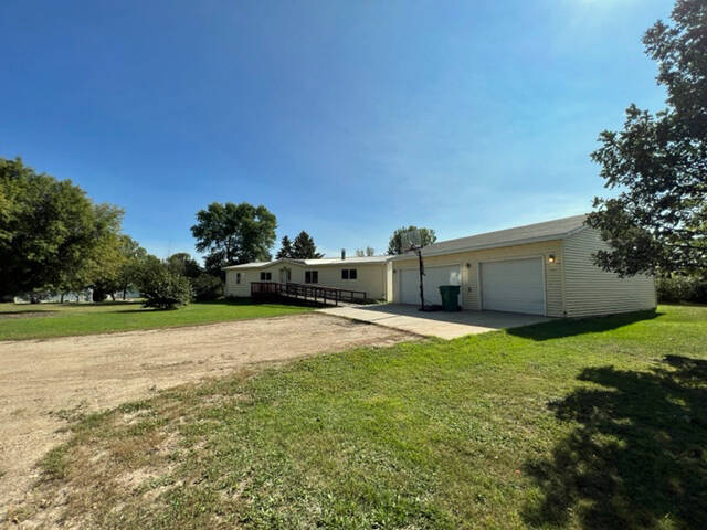 320 W Lyle Street Crary, North Dakota — Crary, Ramsey County, ND — home — home for sale