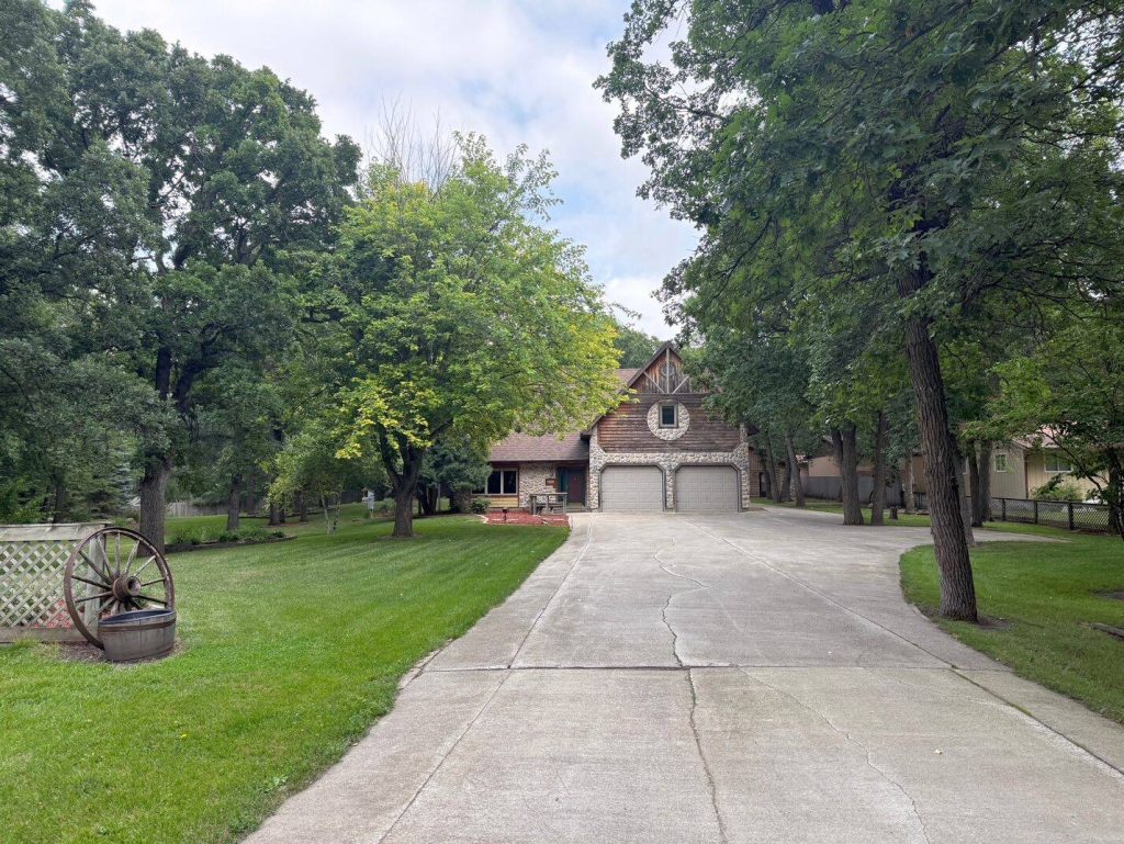 4680 78th Ave NE Devils Lake, North Dakota