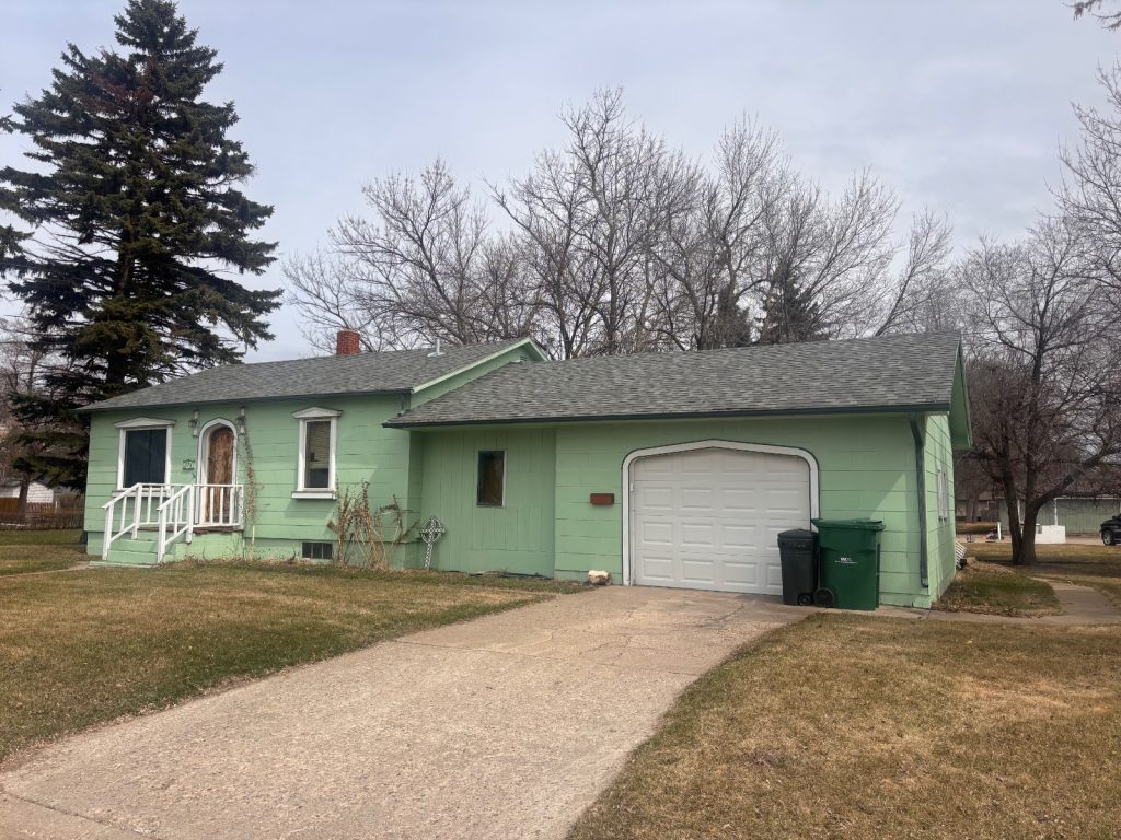 374 11th Ave N Carrington, North Dakota