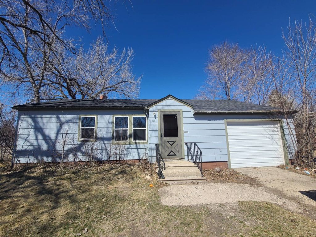 220 12th St. West BOTTINEAU, North Dakota