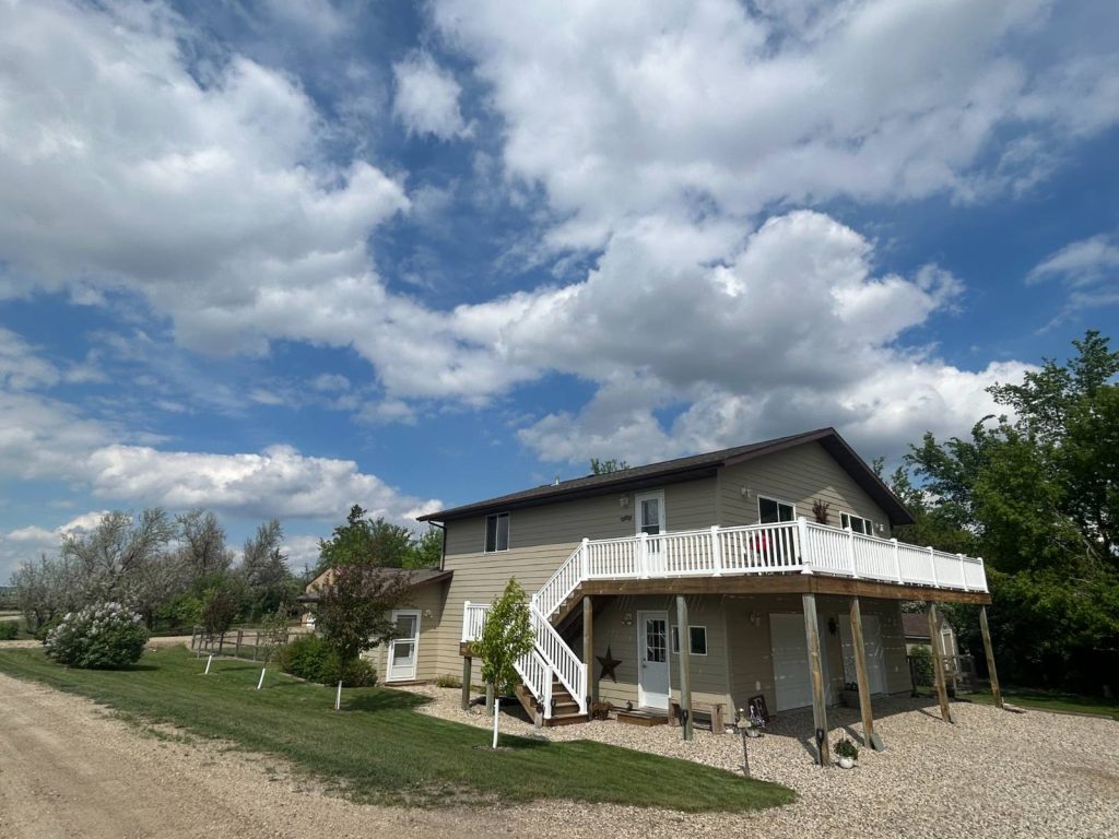 1111 Highway 5 NE BOTTINEAU, North Dakota — BOTTINEAU, Bottineau County, ND — home — home for sale