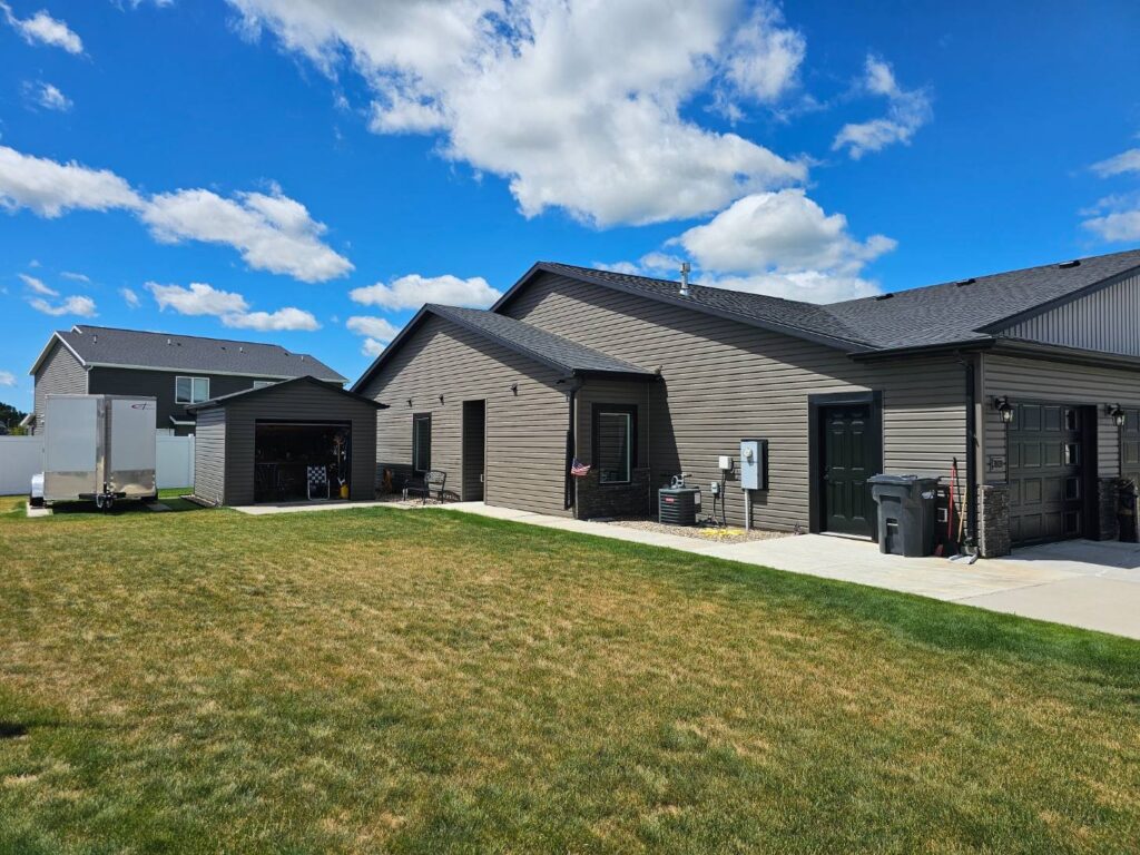 3809 Gale Circle SE Mandan, North Dakota — Mandan, Morton County, ND — home — home for sale