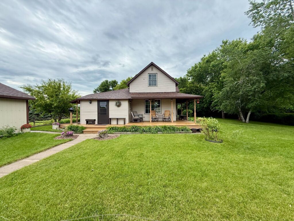 8838 HWY 2 E Devils Lake, North Dakota — Devils Lake, Ramsey County, ND — home — home for sale