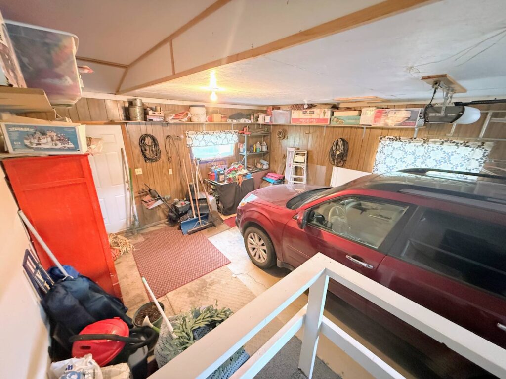 603 2nd St Maddock, North Dakota