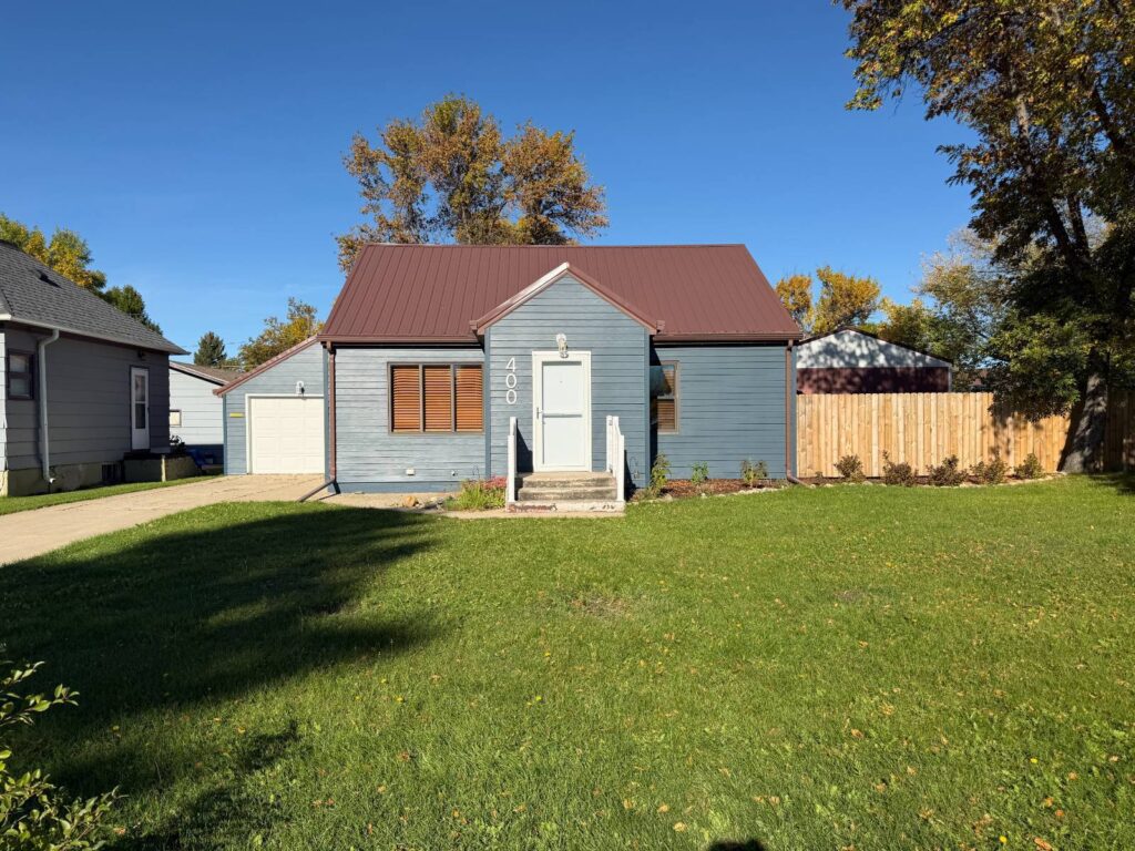 400 Lincoln Ave Harvey, North Dakota — Harvey, Wells County, ND — home — home for sale