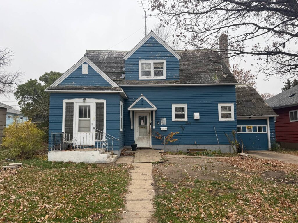 913 Birch Ave Harvey, North Dakota — Harvey, Wells County, ND — home — home for sale